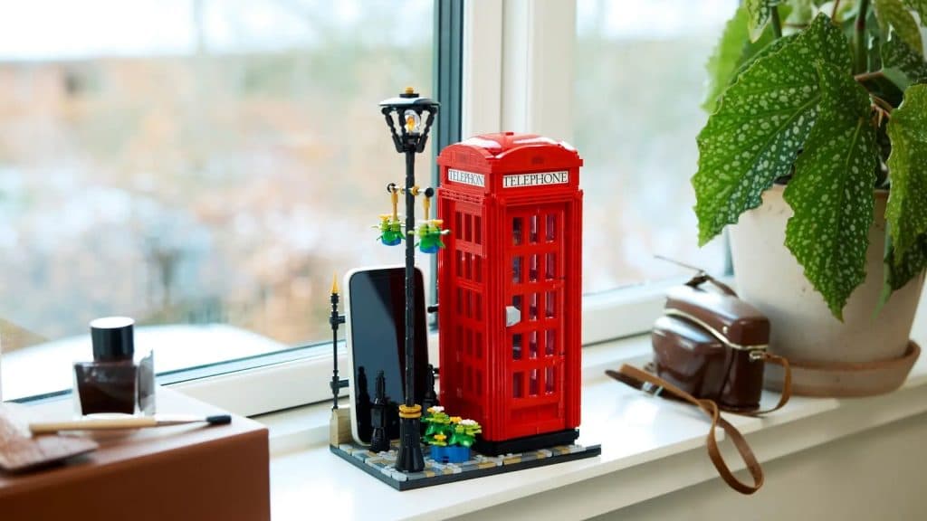 Ensemble LEGO Ideas Cabine téléphonique Londonienne — 21347