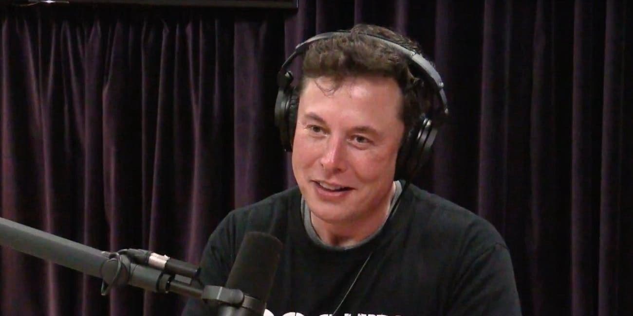 Elon Musk defraie régulièrement la chronique