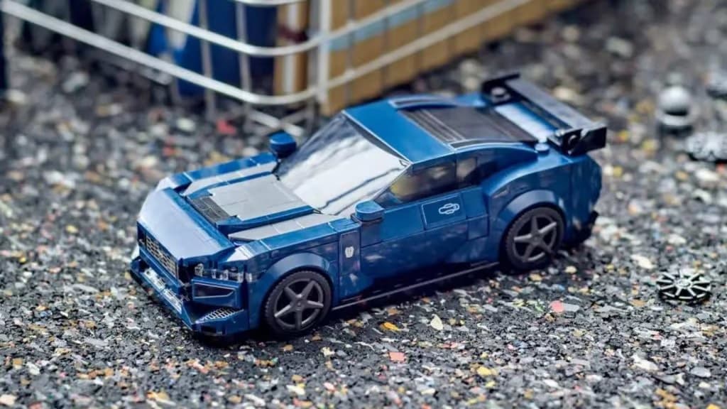 LEGO Speed Champions La voiture de sport Ford Mustang Dark Horse