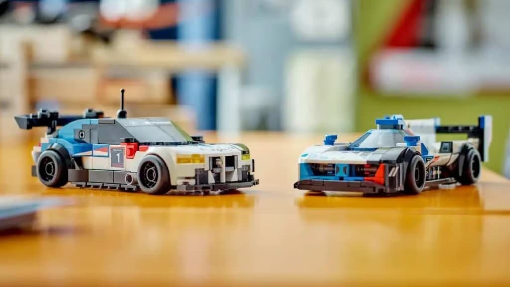 LEGO Speed Champions Voitures de course BMW M4 GT3 et BMW M Hybrid V8 — 76922