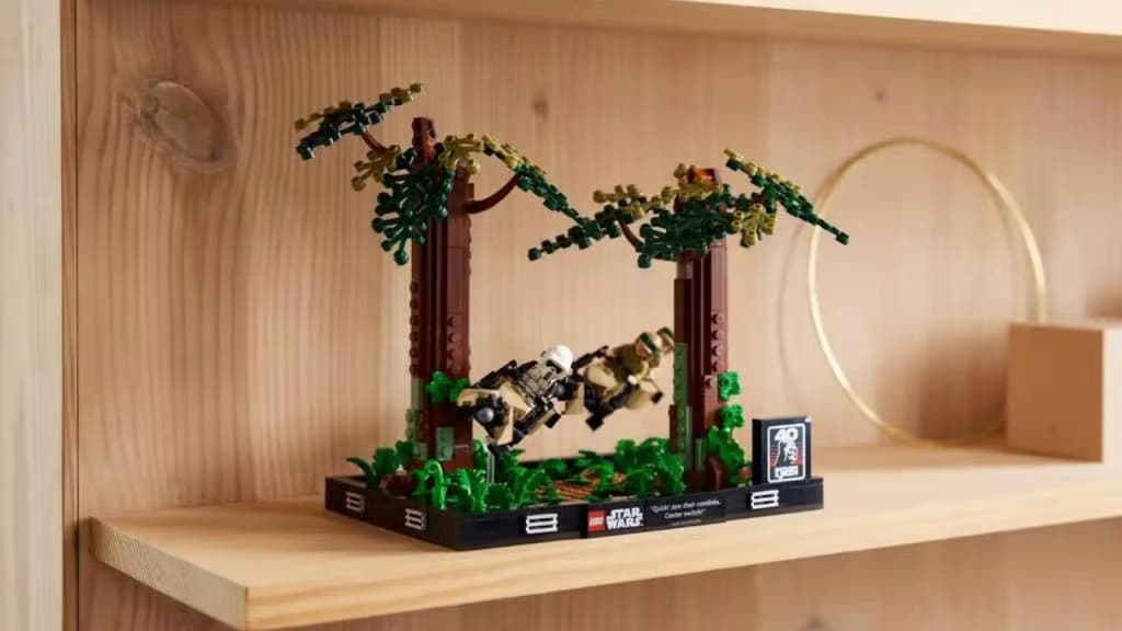 LEGO Star Wars Diorama de la course-poursuite en speeder sur Endor 75353
