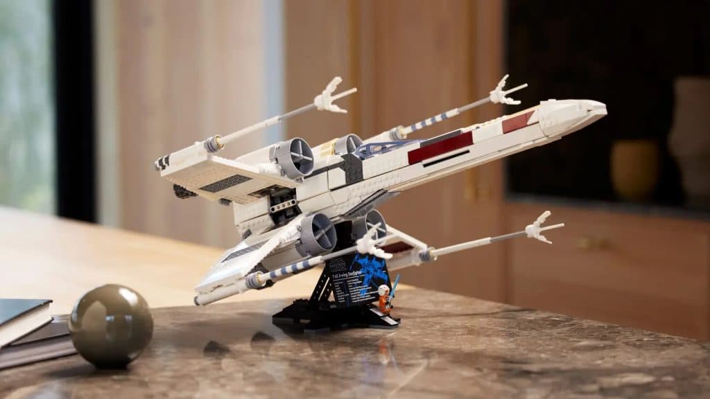 Ensemble LEGO Star Wars Le Chasseur X-Wing — 75355
