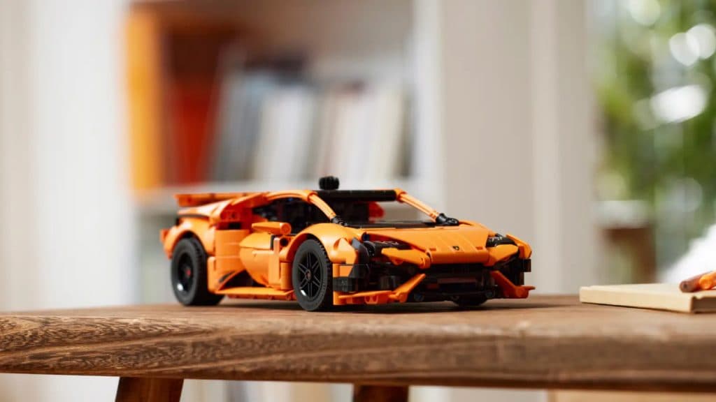 Ensemble LEGO Technic Lamborghini Huracán Tecnica orange — 42196