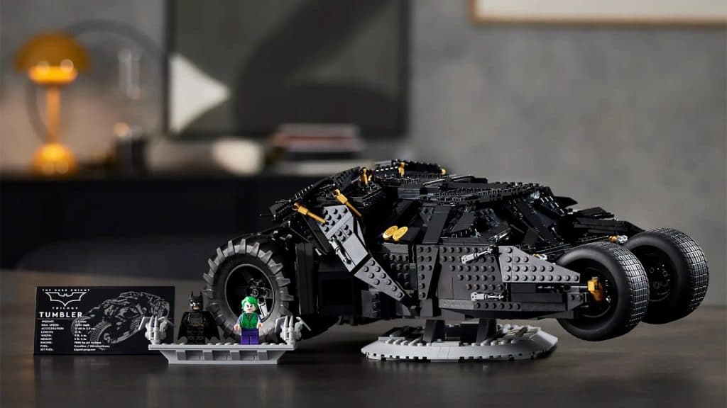 LEGO DC Comics La Batmobile Tumbler — 76240