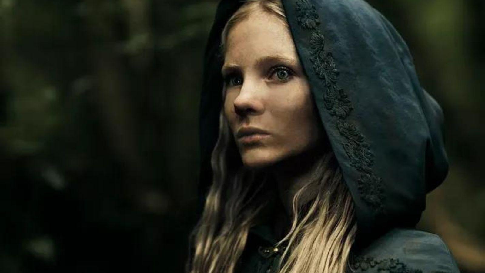 Ciri (Freya Allan) dans la série The Witcher